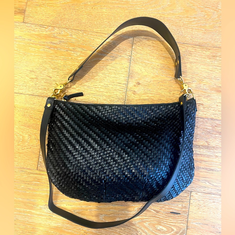 Clare V Moyer Messenger